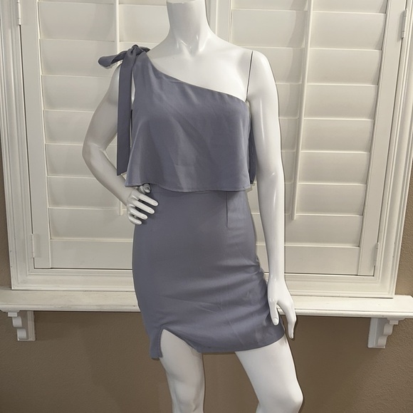 Superdown Jenna One Shoulder Dress - Picture 1 of 12